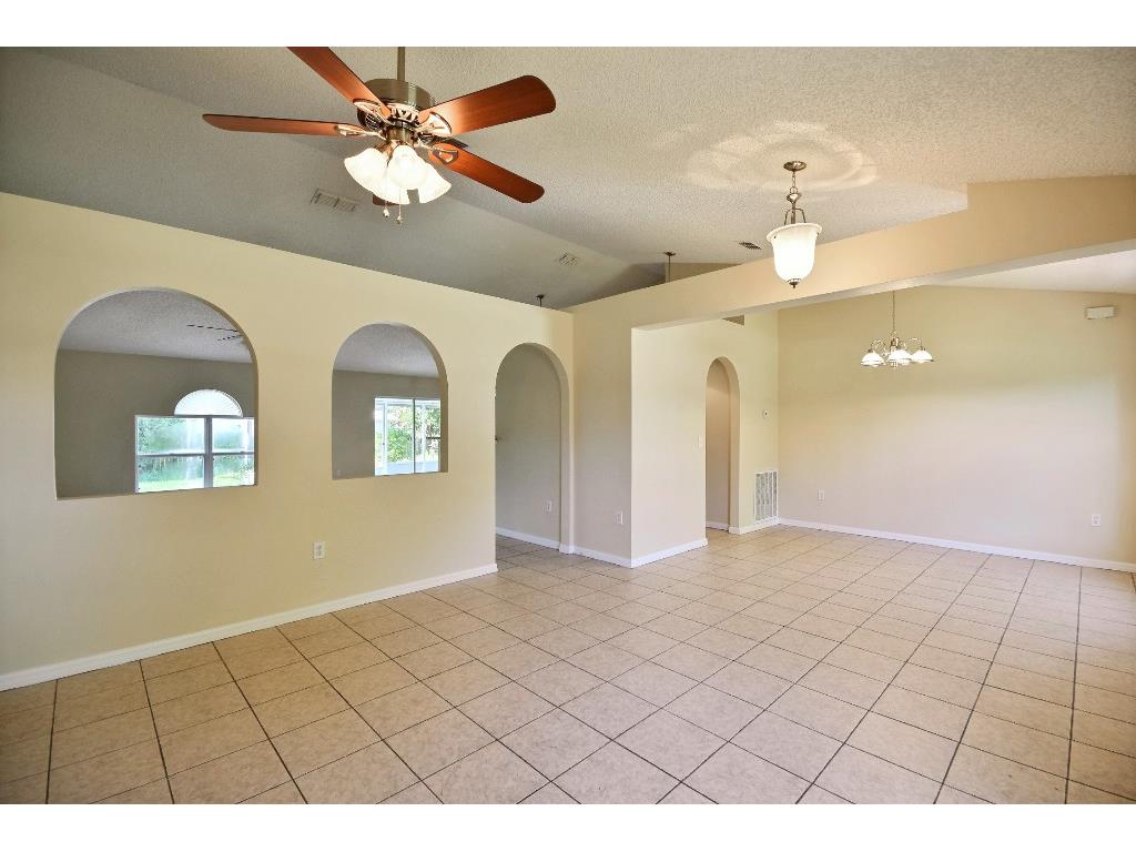 675 Forster Avenue Sebastian, FL 32958 - Photo 12 of 36