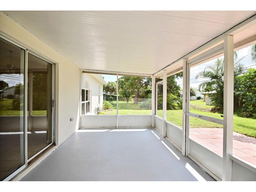 675 Forster Avenue Sebastian, FL 32958 - Photo 27 of 36