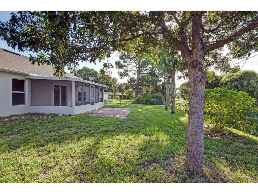 675 Forster Avenue Sebastian, FL 32958 - Photo 28 of 36