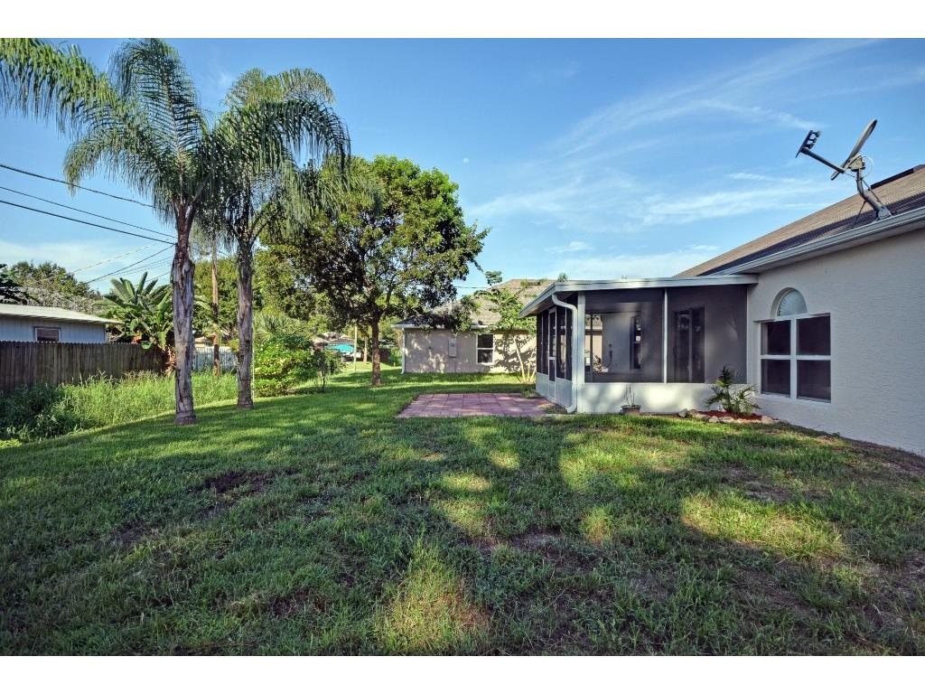 675 Forster Avenue Sebastian, FL 32958 - Photo 30 of 36