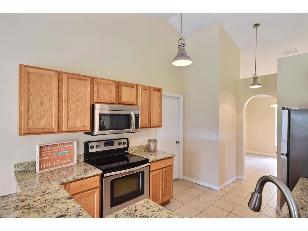 675 Forster Avenue Sebastian, FL 32958 - Photo 9 of 36