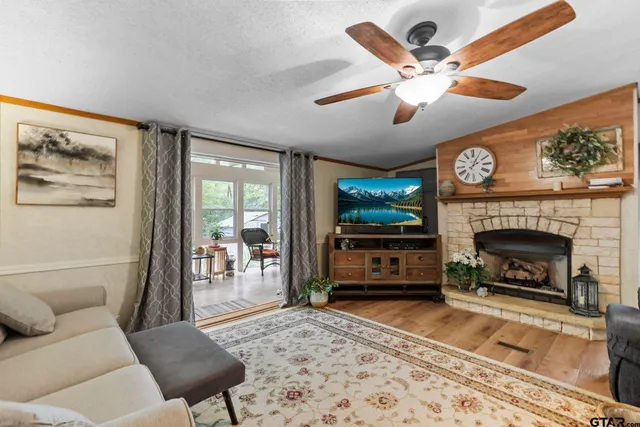 $424,000 | 15195 West Farm Road 71, Sulphur Bluff, TX 75481