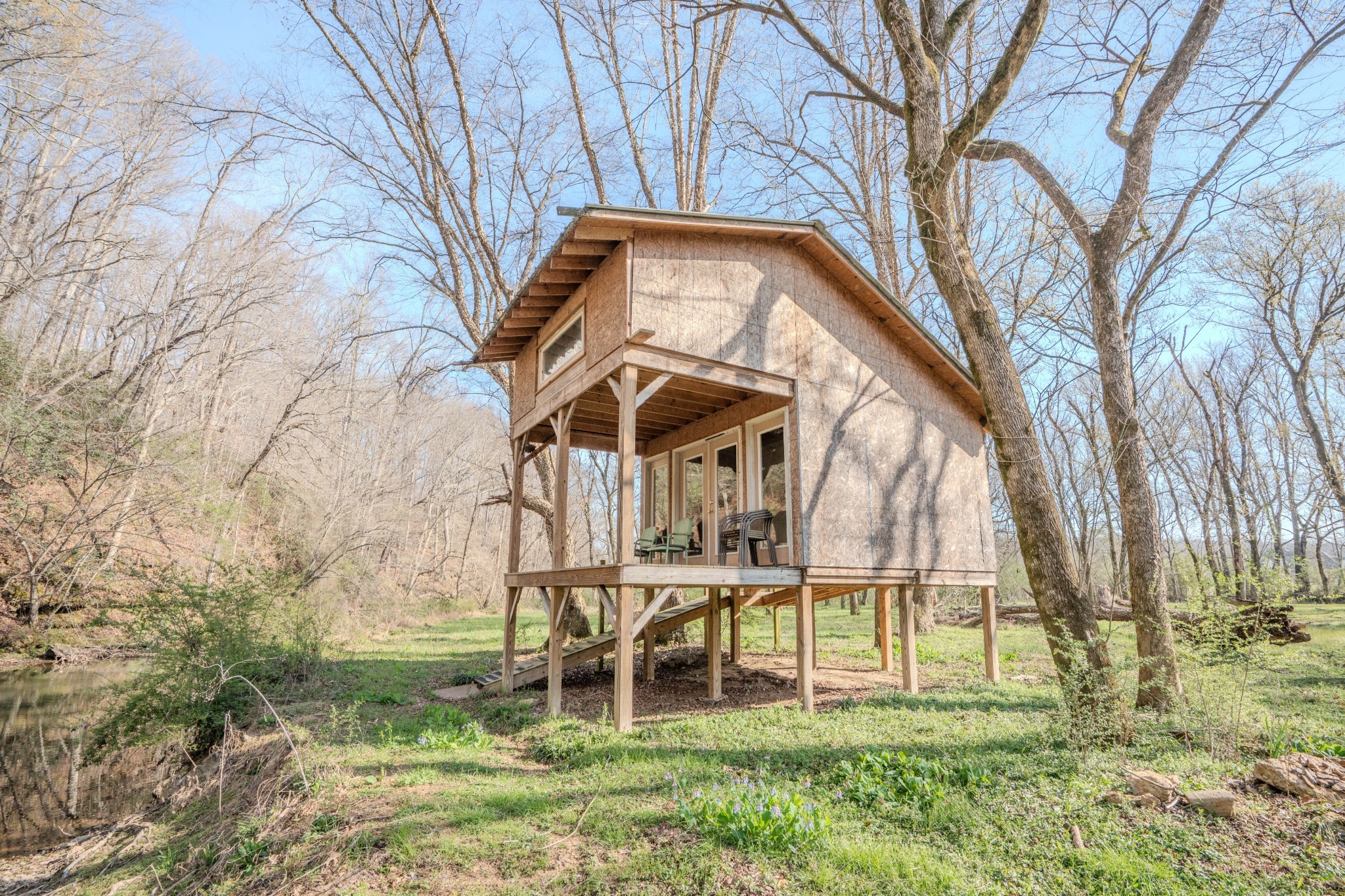 109 Rascal Town Road Loretto, TN 38469 - Photo 36 of 43 a building view with a outdoor space