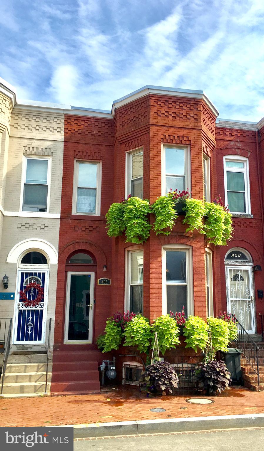 309 Elm Street Northwest Washington, DC 20001 - Photo 1 of 106 Exterior front