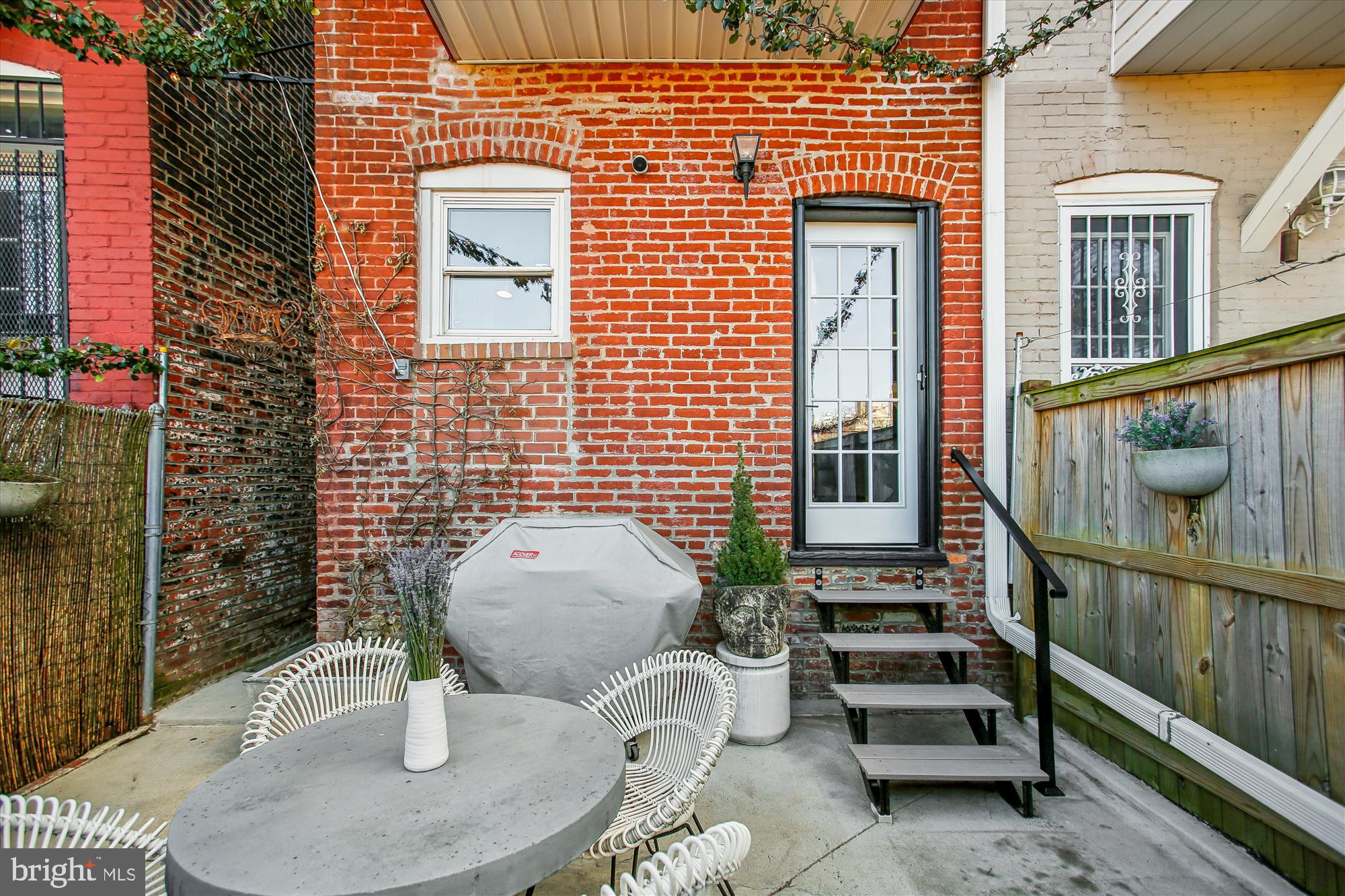 309 Elm Street Northwest Washington, DC 20001 - Photo 38 of 106 Back Yard