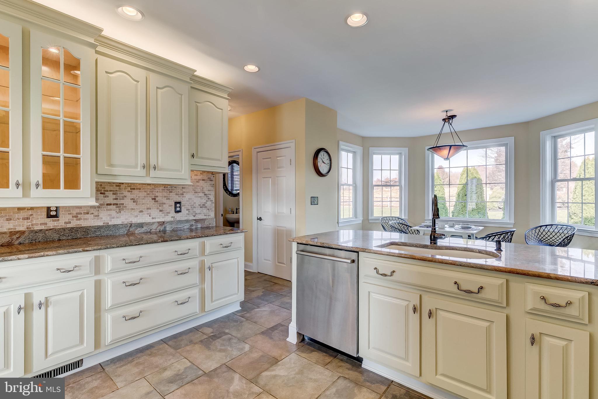 408 Belfast Road Sparks, MD 21152 - Photo 15 of 38