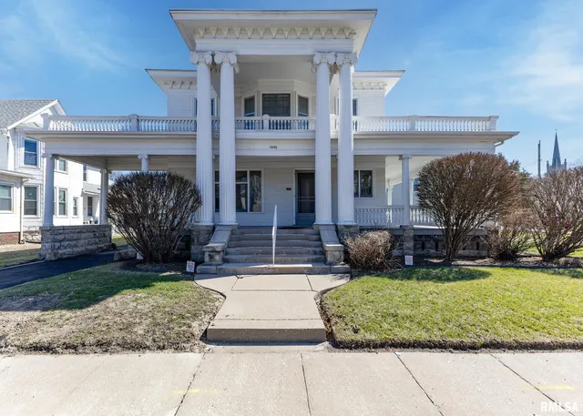 $499,900 | 1440 12th Street, Moline, IL 61265