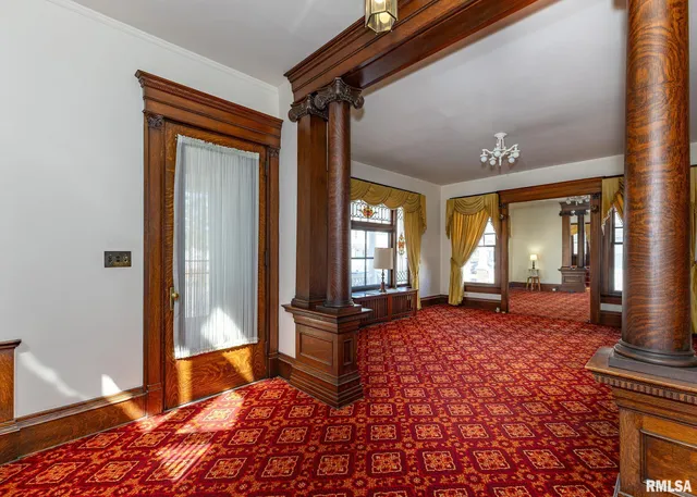 $499,900 | 1440 12th Street, Moline, IL 61265