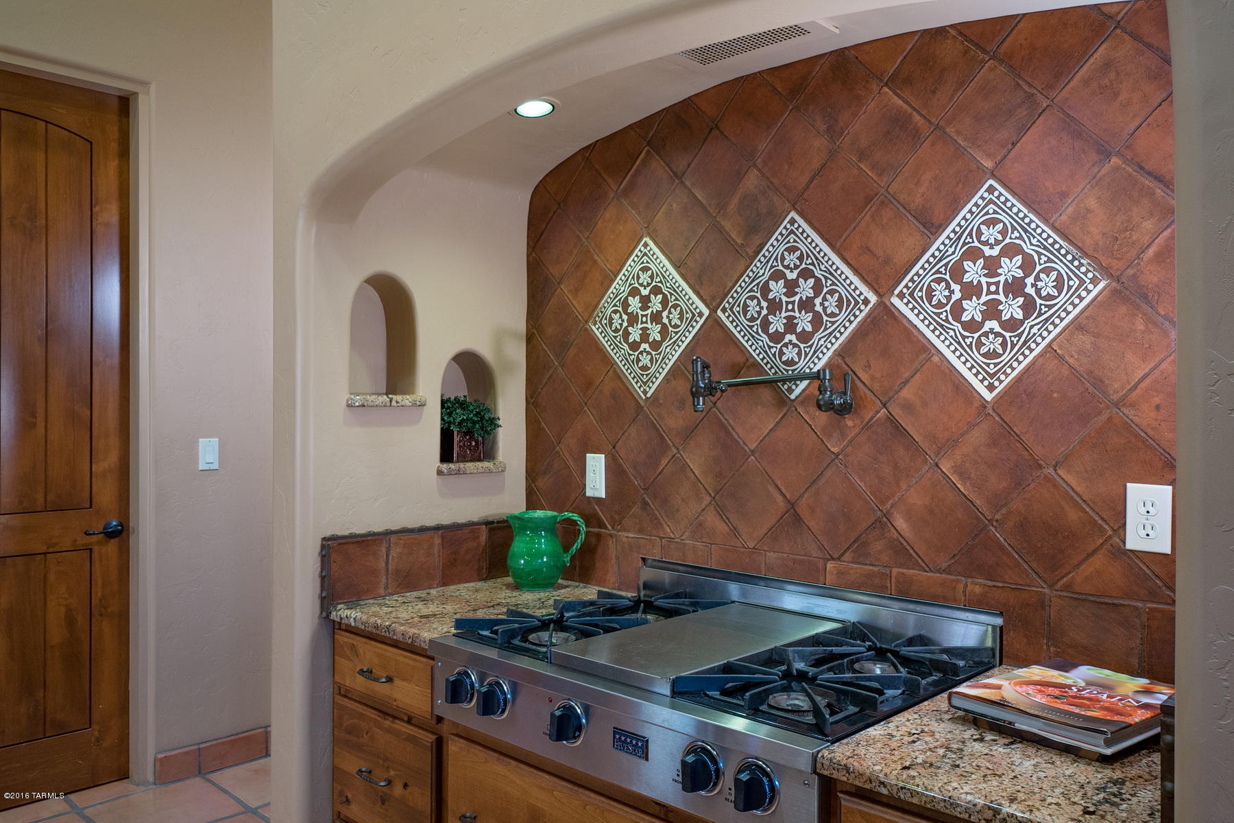 5560 West Open R Place Tucson, AZ 85713 - Photo 10 of 34 Gallery Image 10