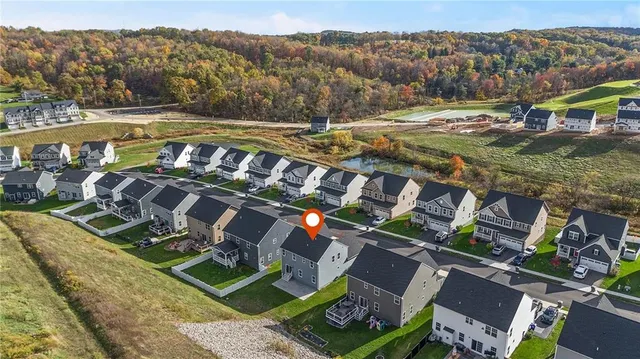 a picture of a bathroom