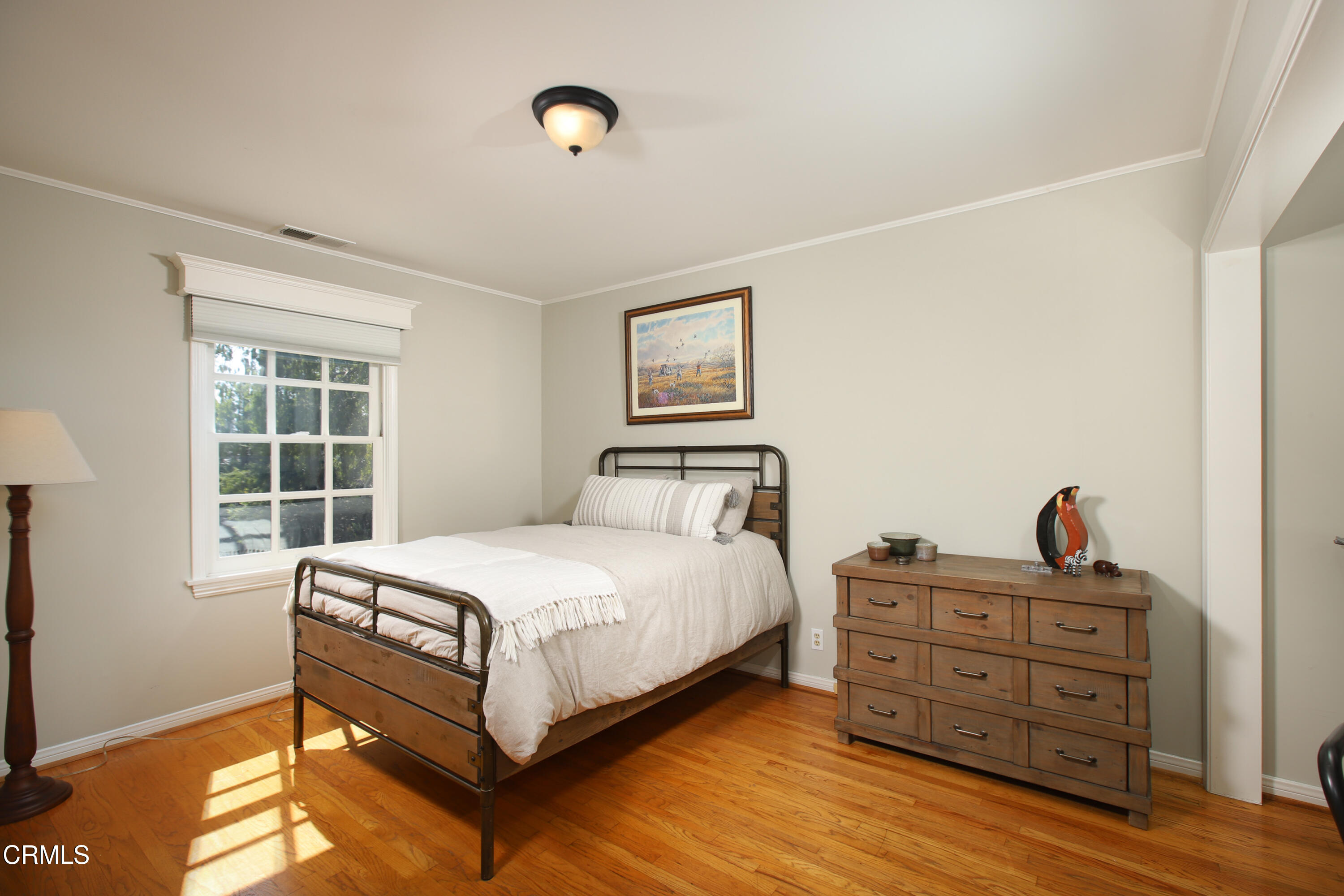 181 Sierra View Road Pasadena, CA 91105 - Photo 25 of 41 a bedroom with a bed and a window