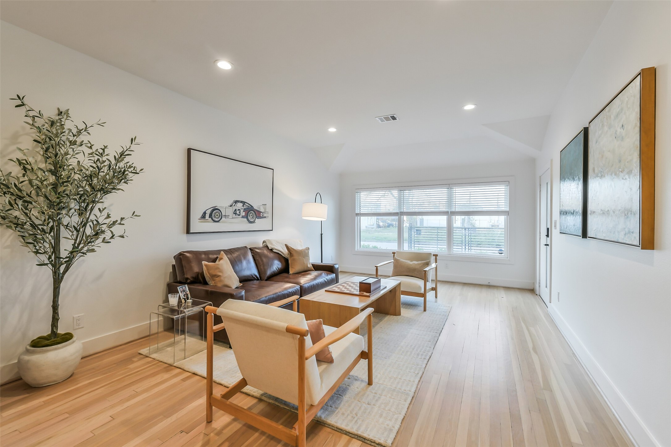 910 Algregg Street Houston, TX 77009 - Photo 9 of 44