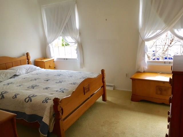 285 Foxcroft Road Pittsburgh, PA 15220 - Photo 12 of 19 SPACIOUS BEDROOM!