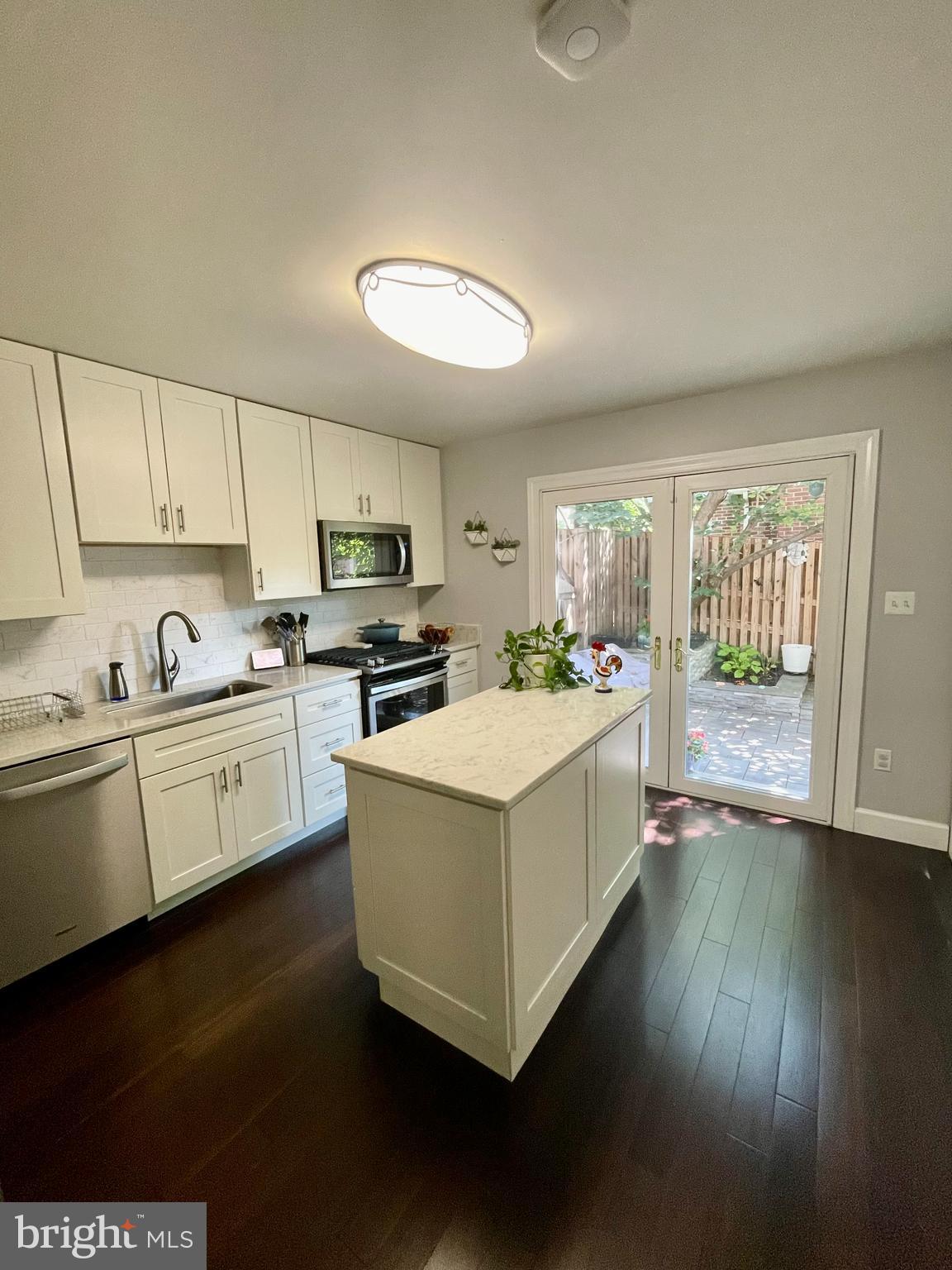2785 24th Road South Arlington, VA 22206 - Photo 9 of 22