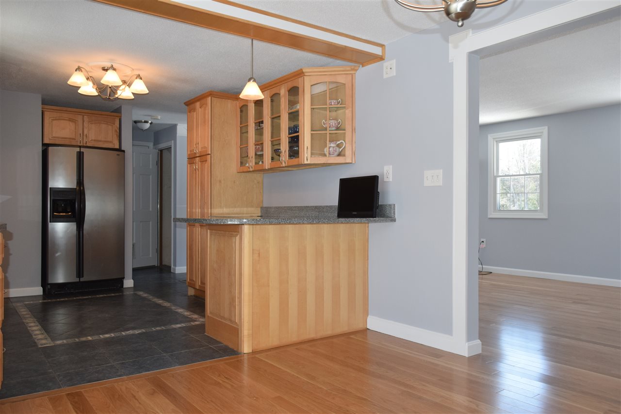 14 Apache Street Dover, NH 03820 - Photo 13 of 34 Gallery Image 13