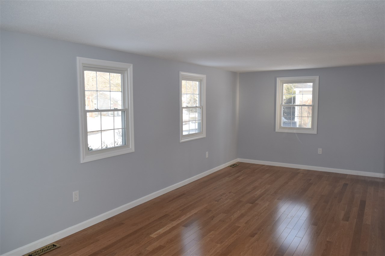14 Apache Street Dover, NH 03820 - Photo 9 of 34 Gallery Image 9