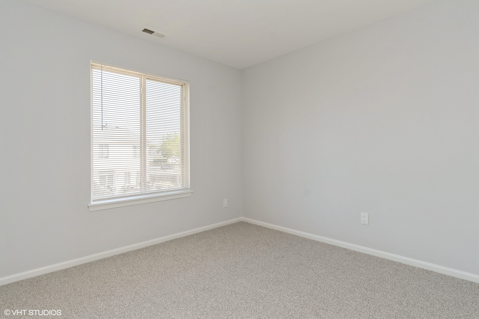335 Richmond Drive Romeoville, IL 60446 - Photo 19 of 22