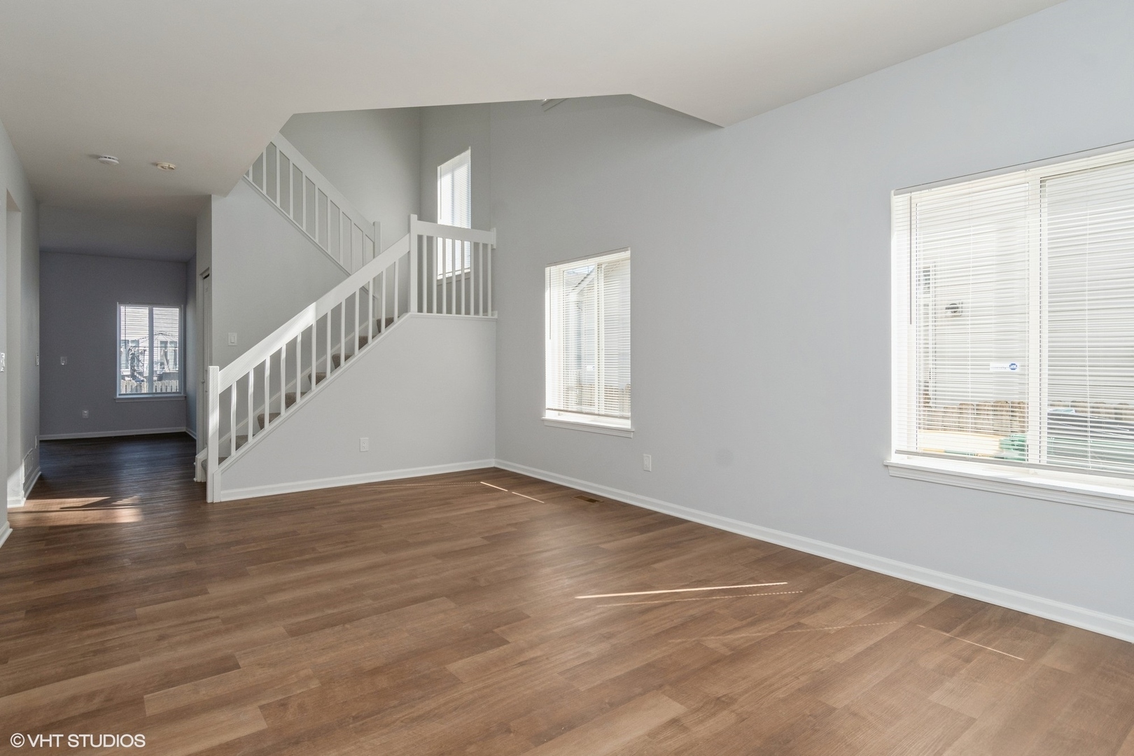 335 Richmond Drive Romeoville, IL 60446 - Photo 4 of 22