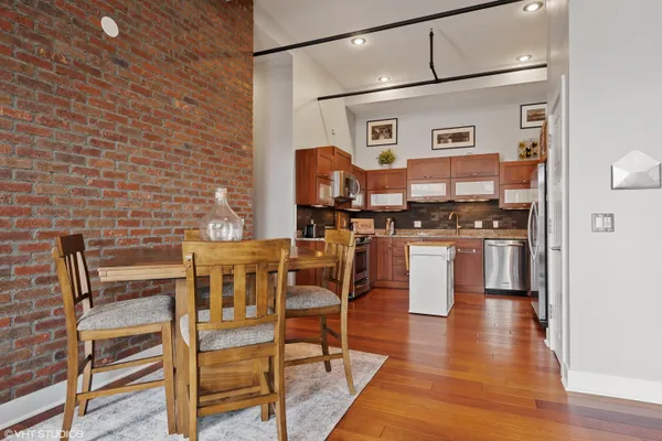 $485,000 | 403 State Street, Unit 3, St. Joseph, MI 49085
