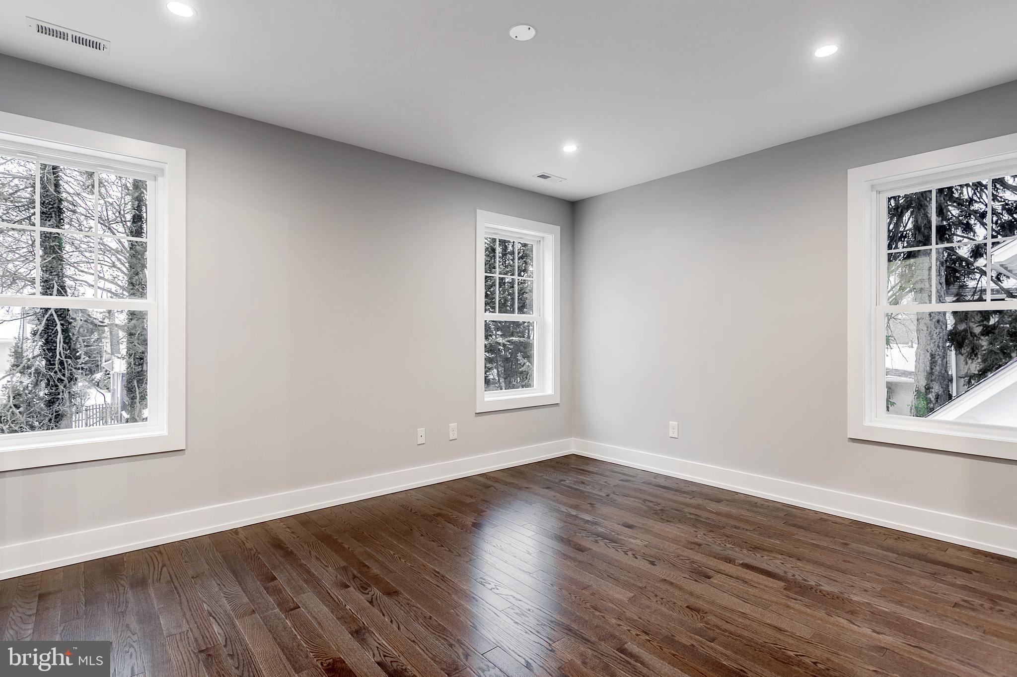 245 Kenmore Road Havertown, PA 19083 - Photo 8 of 11 Gallery Image 8