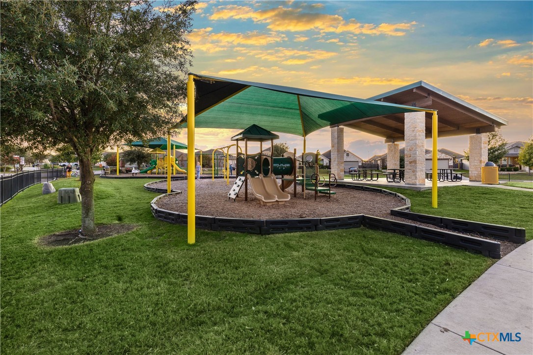 412 Dandridge Drive Temple, TX 76502 - Photo 9 of 44 a view of a house with a yard porch and sitting area