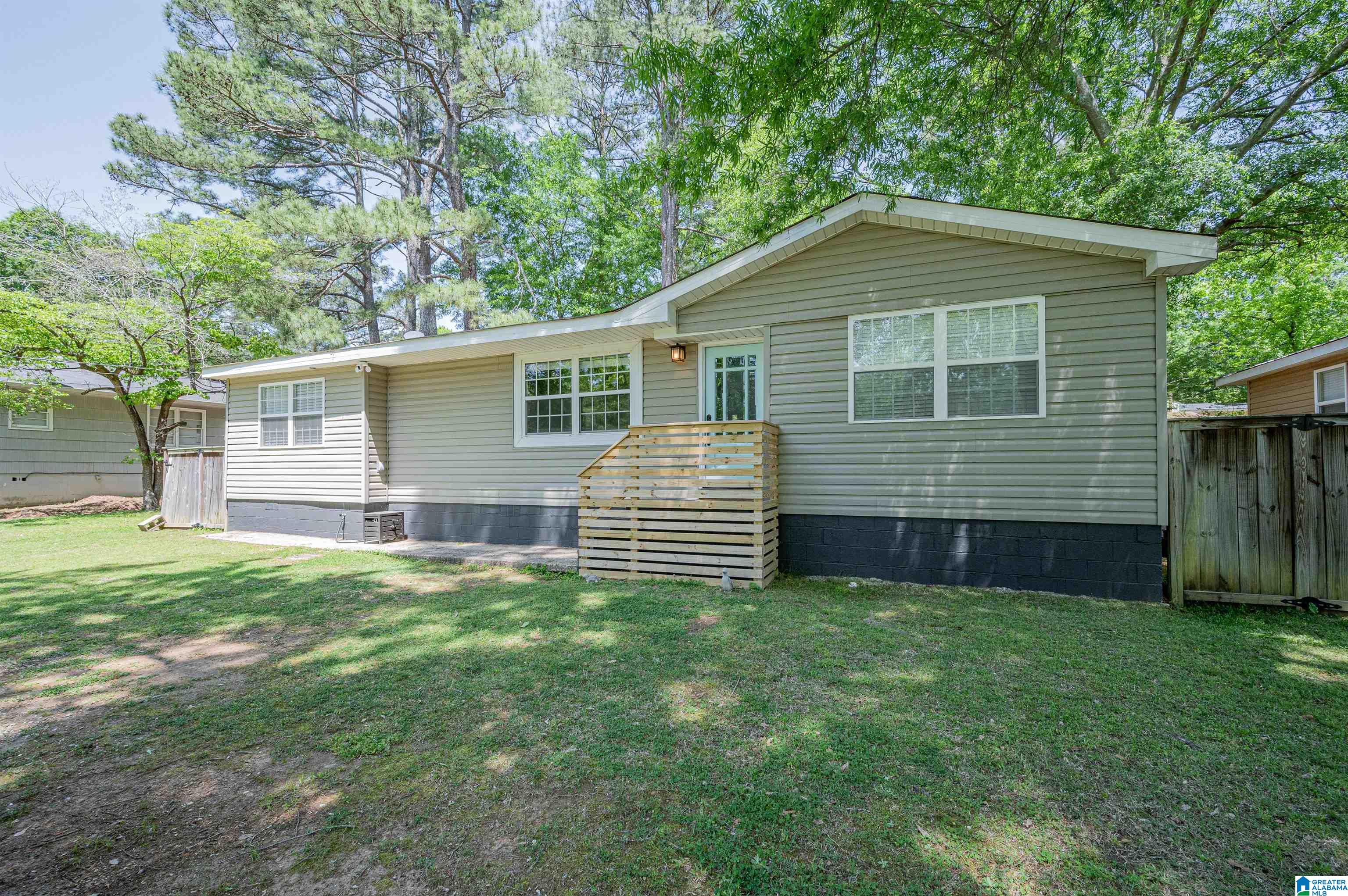 19 Dorothy Drive Springville, AL 35146 - Photo 3 of 41