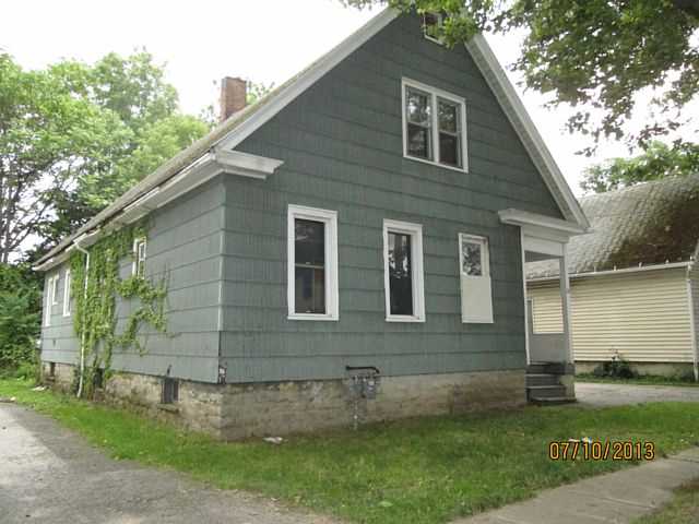 26 Ries Street Rochester, NY 14611 - Photo 1 of 1 Exterior Front
