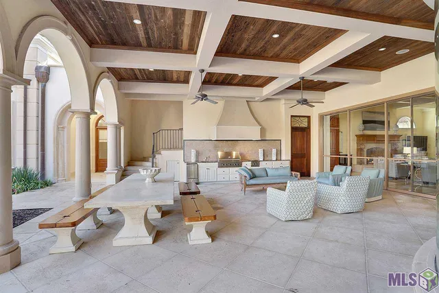 $14,000,000 | 11001 Highland Road, Baton Rouge, LA 70810