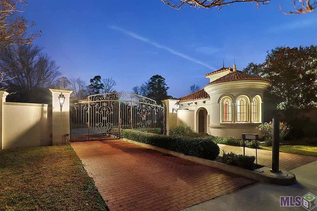 $14,000,000 | 11001 Highland Road, Baton Rouge, LA 70810