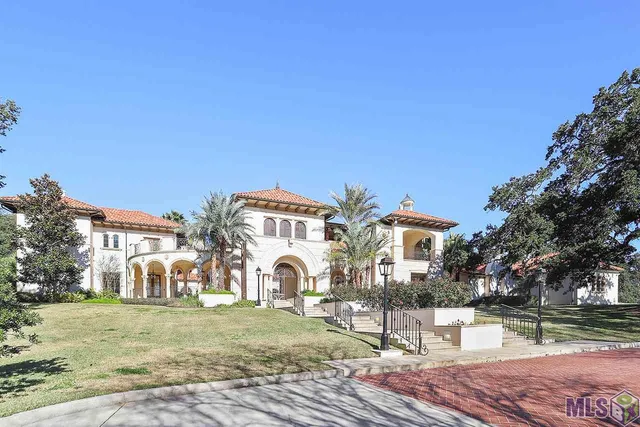 $14,000,000 | 11001 Highland Road, Baton Rouge, LA 70810