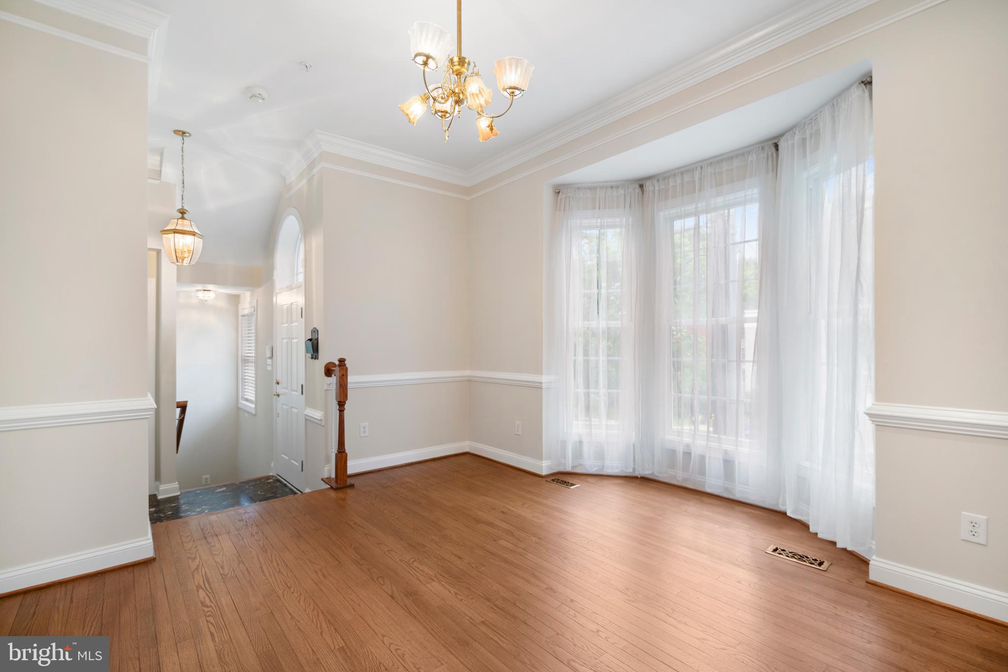 508 South Fayette Street Alexandria, VA 22314 - Photo 12 of 46 Dining Room