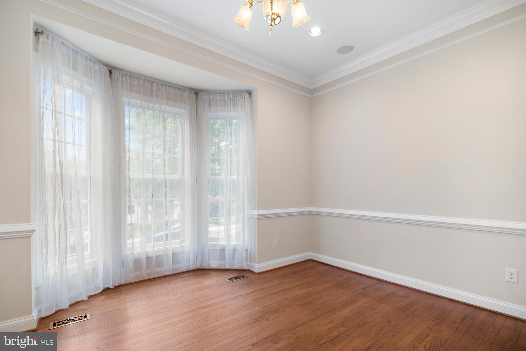508 South Fayette Street Alexandria, VA 22314 - Photo 13 of 46 Dining Room