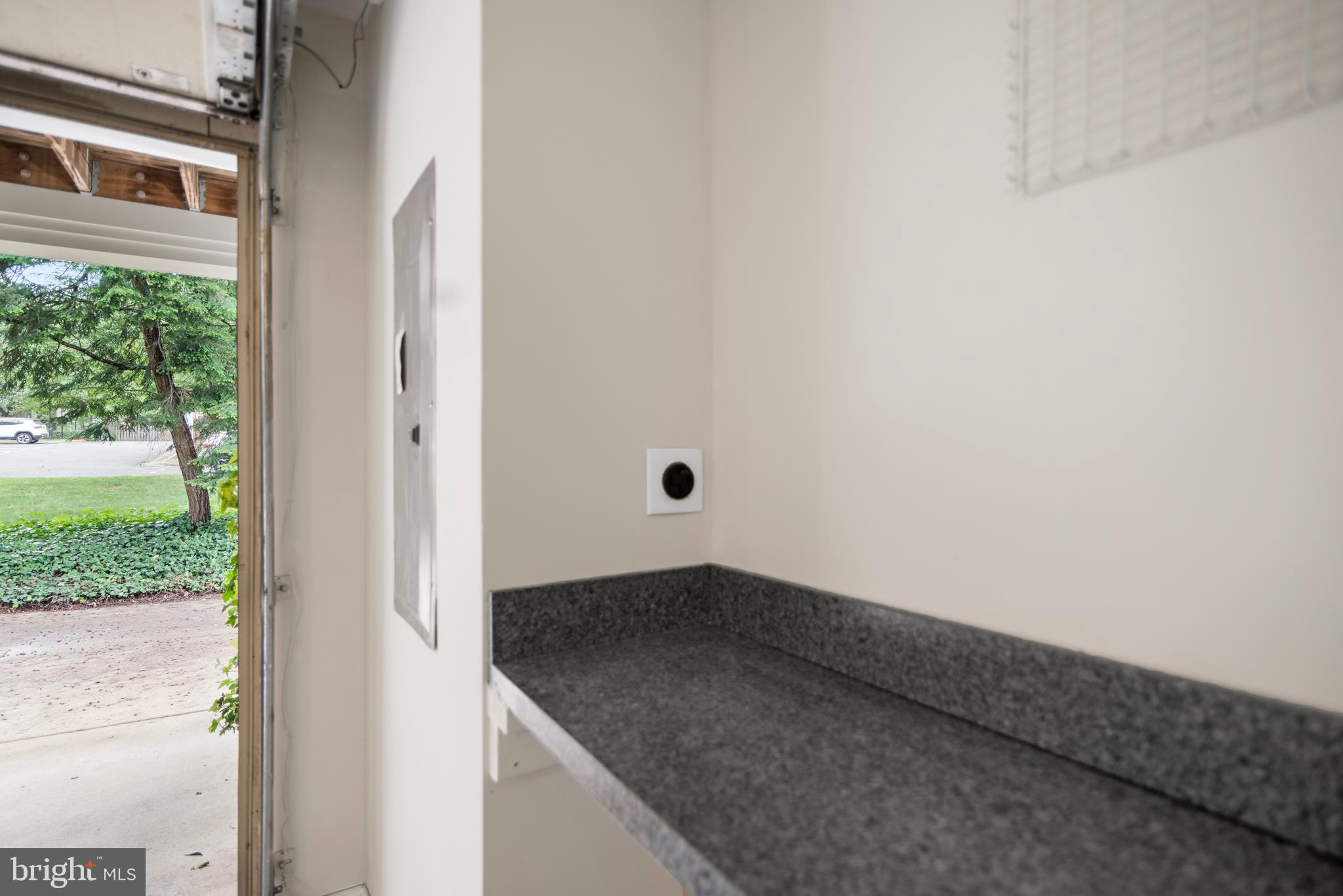 508 South Fayette Street Alexandria, VA 22314 - Photo 40 of 46 EV Charger