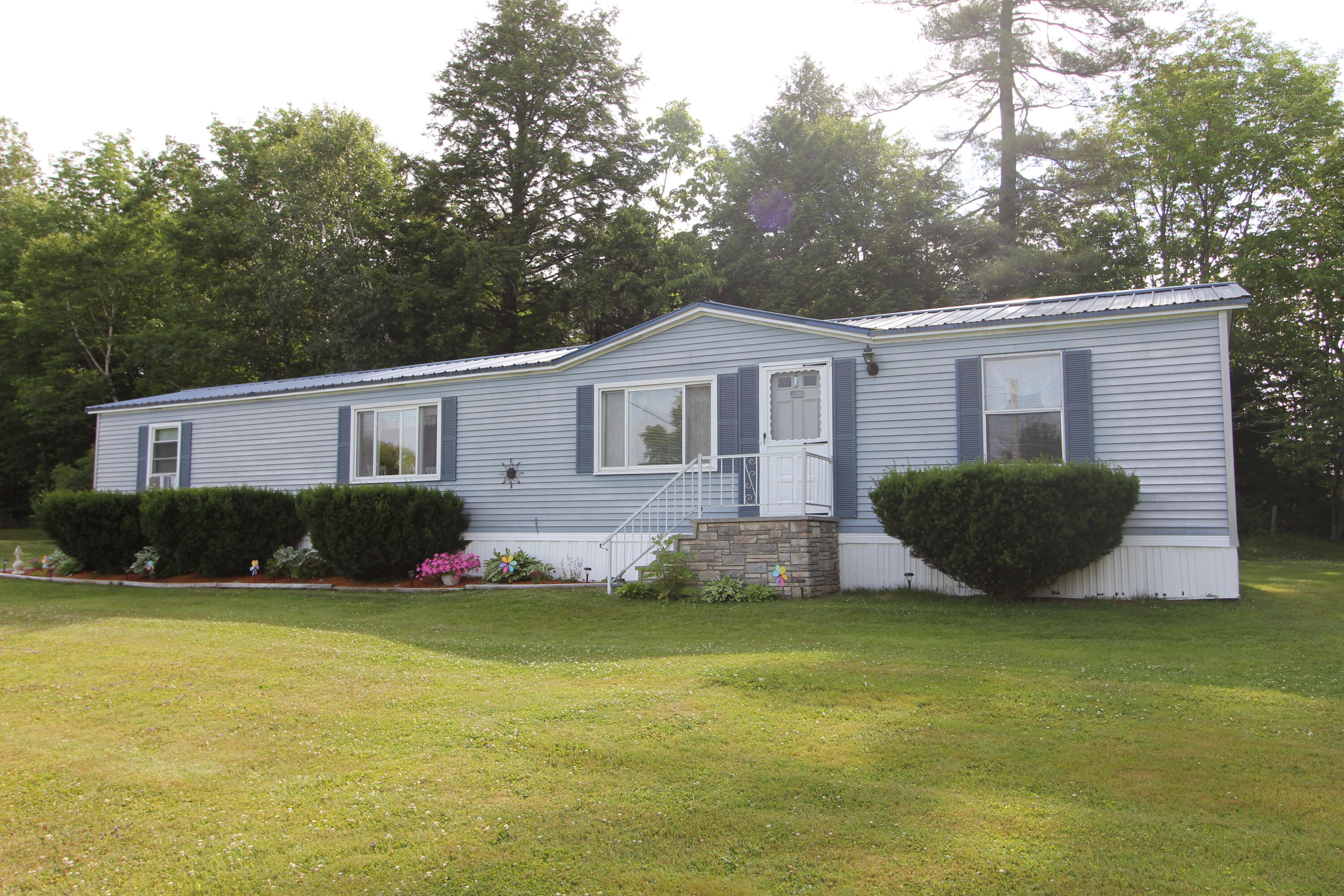 26 Begin Terrace Sabattus, ME 04280 - Photo 27 of 52 IMG_2282