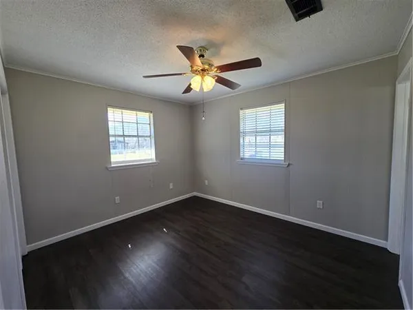 $1,700 | 121 Sunshine Drive, Des Allemands, LA 70030