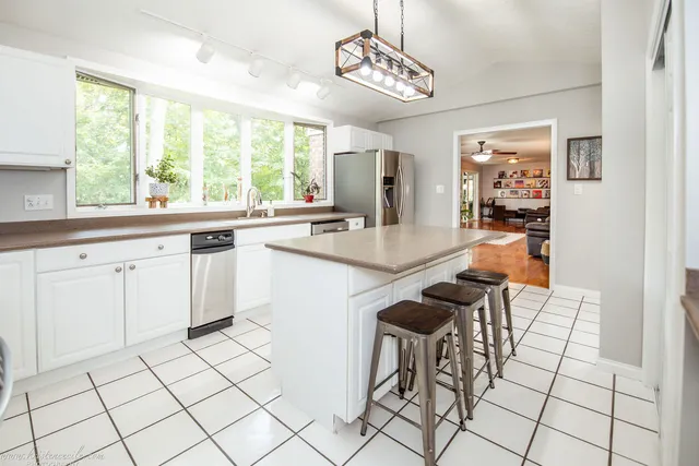 $425,000 | 5 Inverness Drive, Bourbonnais, IL 60914