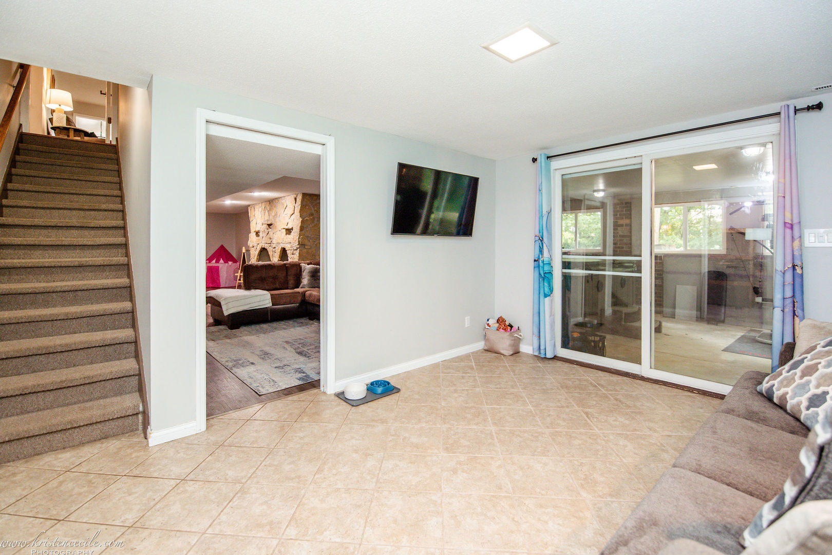 5 Inverness Drive Bourbonnais, IL 60914 - Photo 51 of 90 a view of a livingroom with a hall and a window