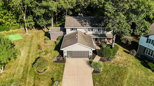 $425,000 | 5 Inverness Drive, Bourbonnais, IL 60914