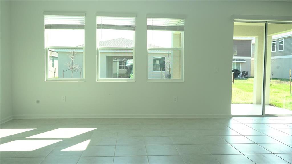 1047 John Jacob Road Davenport, FL 33837 - Photo 2 of 10