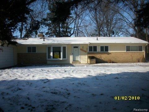 32245 Middlebelt Road Farmington, MI 48334 - Photo 1 of 14 DSCI0535