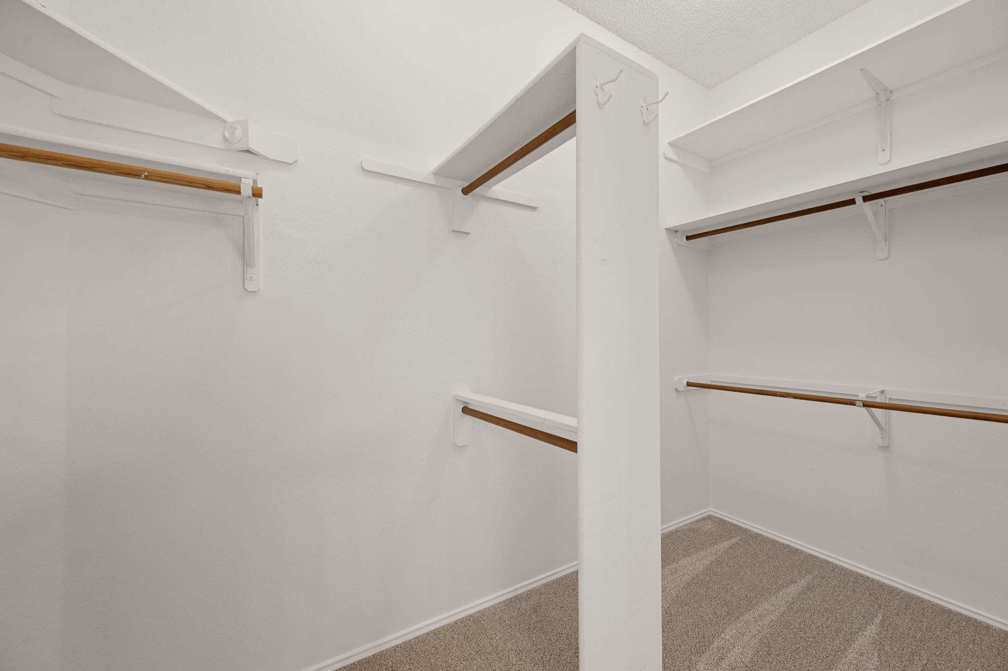 707 Ridge View Drive Leander, TX 78641 - Photo 27 of 40 a view of closet