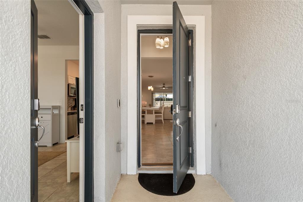 1172 Tyler Loop Lake Wales, FL 33859 - Photo 4 of 56