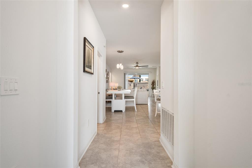 1172 Tyler Loop Lake Wales, FL 33859 - Photo 5 of 56