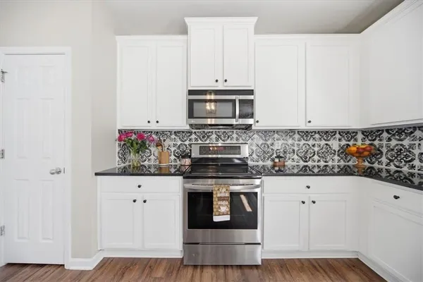 $519,999 | 3874 Amberleigh Trace, Gainesville, GA 30507