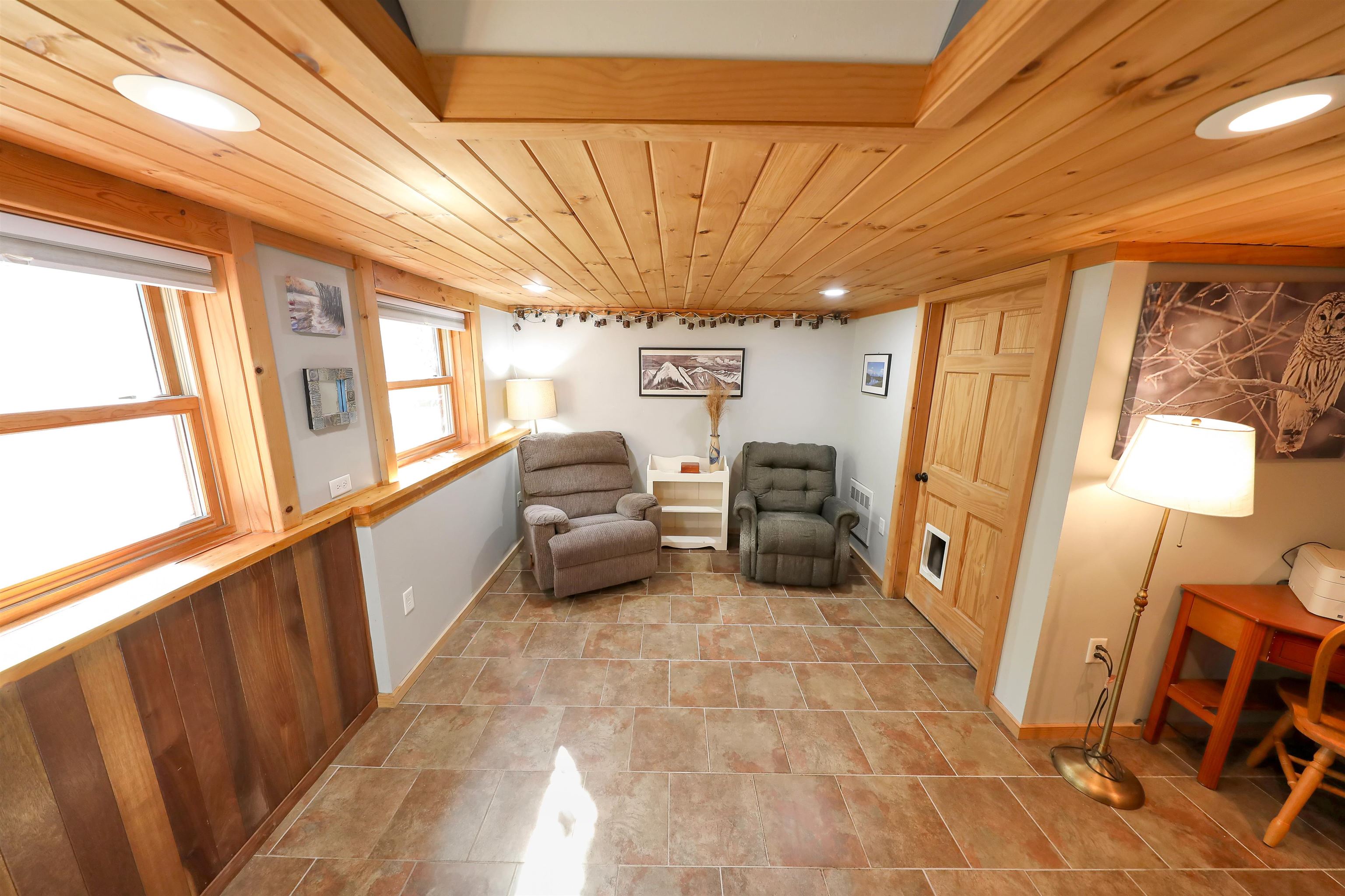 1226 First Crown Point Road Strafford, NH 03884 - Photo 2 of 51