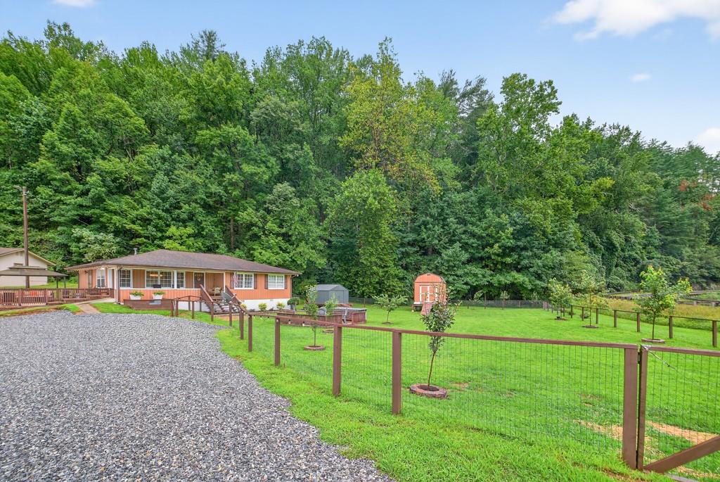 8 Taylor Road Helen, GA 30545 - Photo 7 of 47