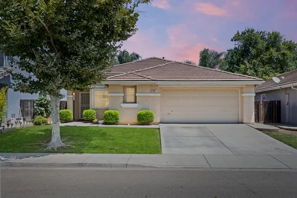 $435,000 | 1127 Kestrel Drive, Patterson, CA 95363