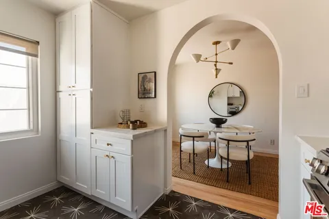 $699,000 | 2021 Hillhurst Avenue, Unit 9, Los Angeles, CA 90027