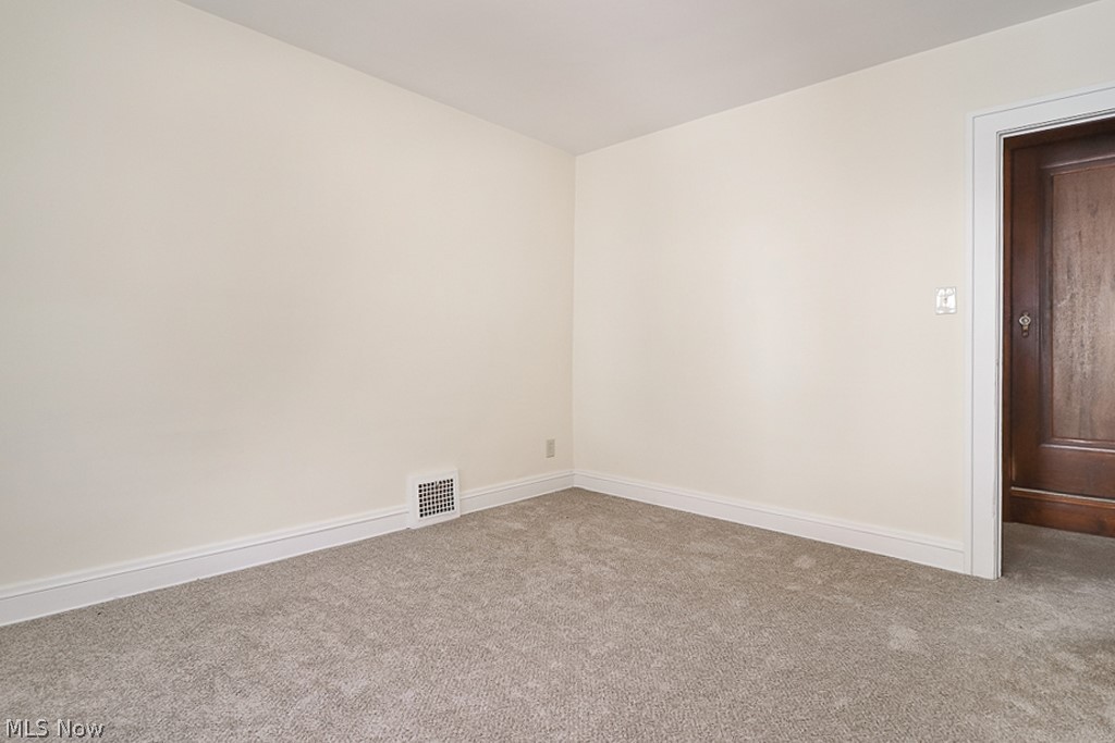 1175 Pomona Road Cleveland Heights, OH 44121 - Photo 19 of 34