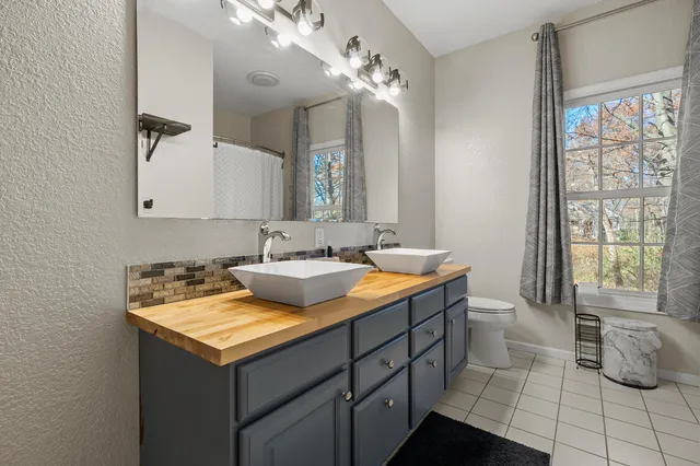 $569,000 | 6847 Northstar Avenue, Kalamazoo, MI 49009